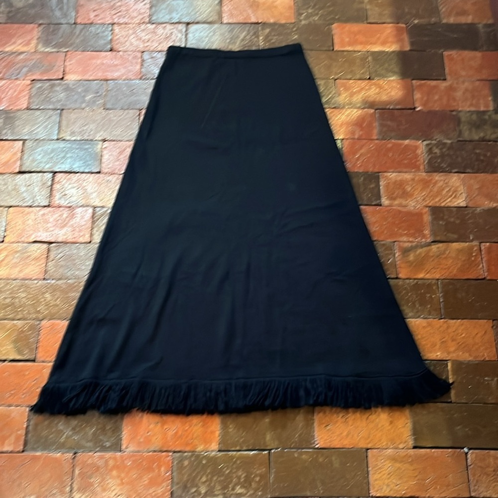 SMALL QVC item Dialogue black skirt with fringe at hem/Dressy!  2147 - Picture 4 of 4
